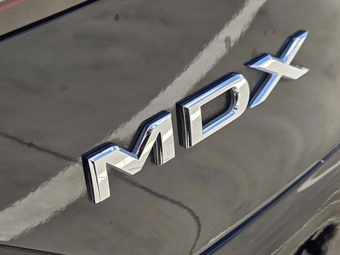 Certified 2024 Acura MDX FWD w/ Technology Package image 33