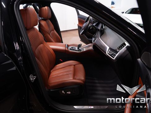 Used 2023 BMW X6 xDrive40i w/ Executive Package image 32