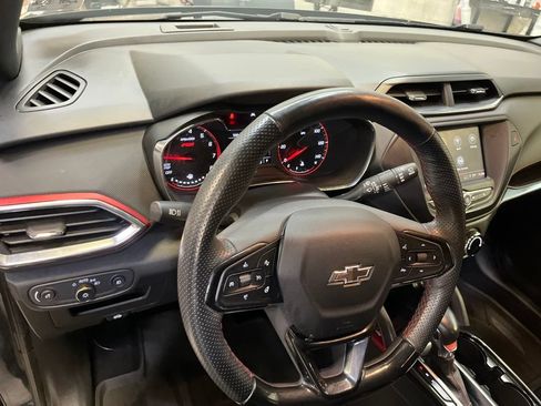 Used 2022 Chevrolet TrailBlazer RS AWD/4WD image 17