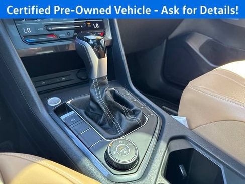 Certified 2023 Volkswagen Tiguan SE w/ Panoramic Sunroof Package AWD/4WD image 15