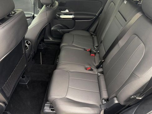 New 2026 Mercedes-Benz GLB 250 image 15