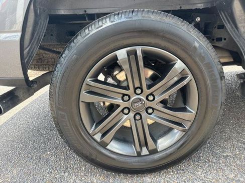 Certified 2022 Ford F150 XLT w/ Equipment Group 302A High AWD/4WD image 9