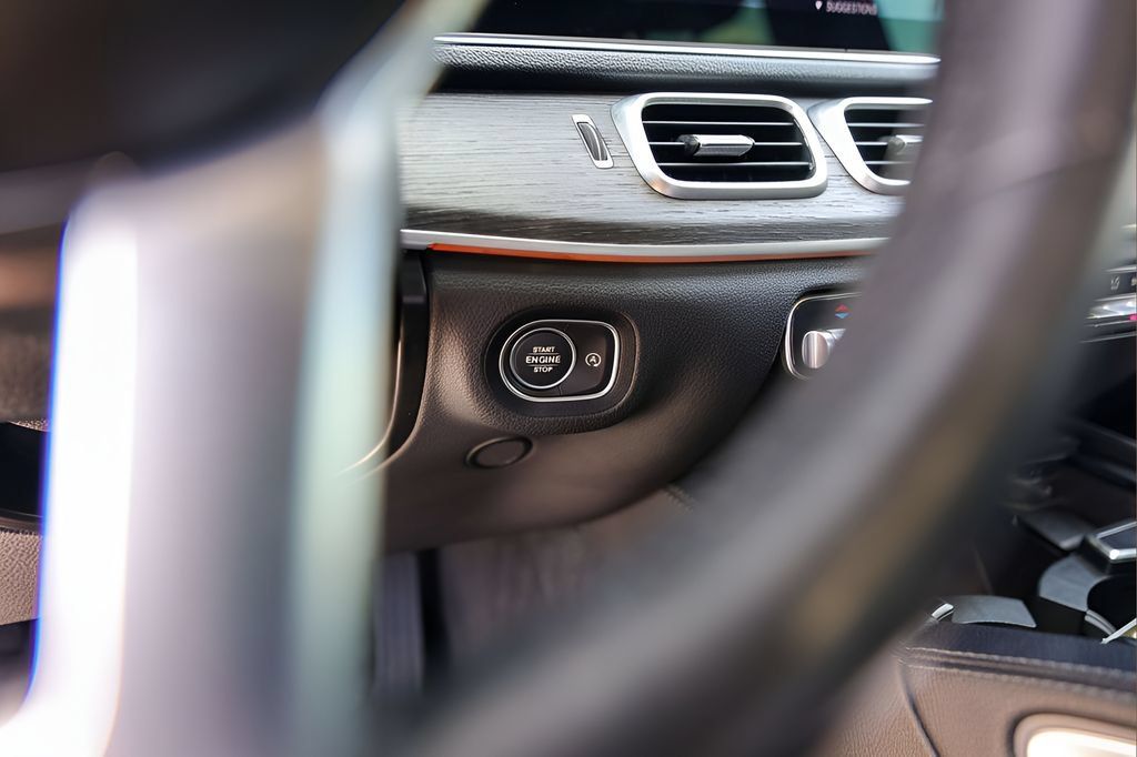 Used 2022 Mercedes-Benz GLE 350 4MATIC image 18