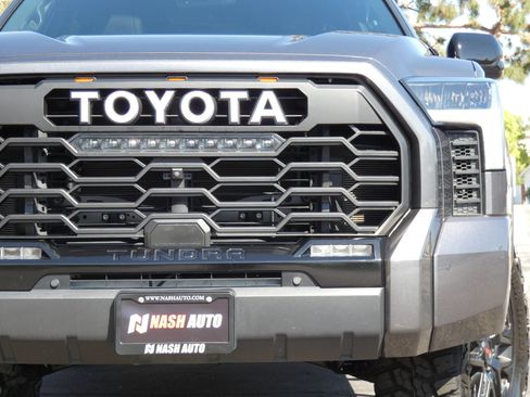 Used 2025 Toyota Tundra Limited AWD/4WD image 15