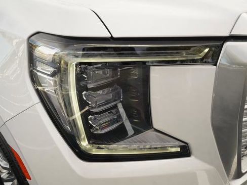 Used 2024 GMC Yukon Denali w/ Max Trailering Package image 31