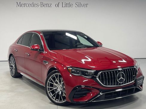 Certified 2025 Mercedes-Benz E 53 AMG e 4MATIC Sedan w/ Driver Assistance Package image 8
