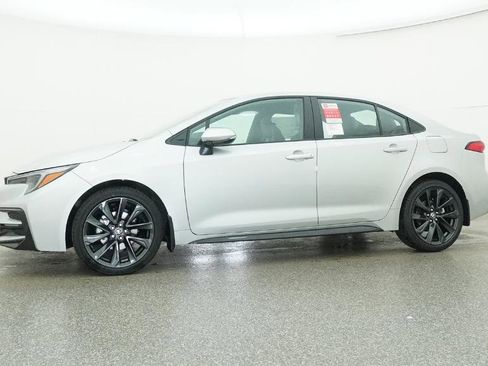 New 2026 Toyota Corolla SE image 29