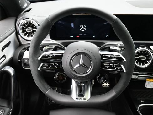 New 2025 Mercedes-Benz CLA 35 AMG 4MATIC image 18