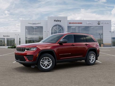 New 2026 Jeep Grand Cherokee Laredo AWD/4WD image 2
