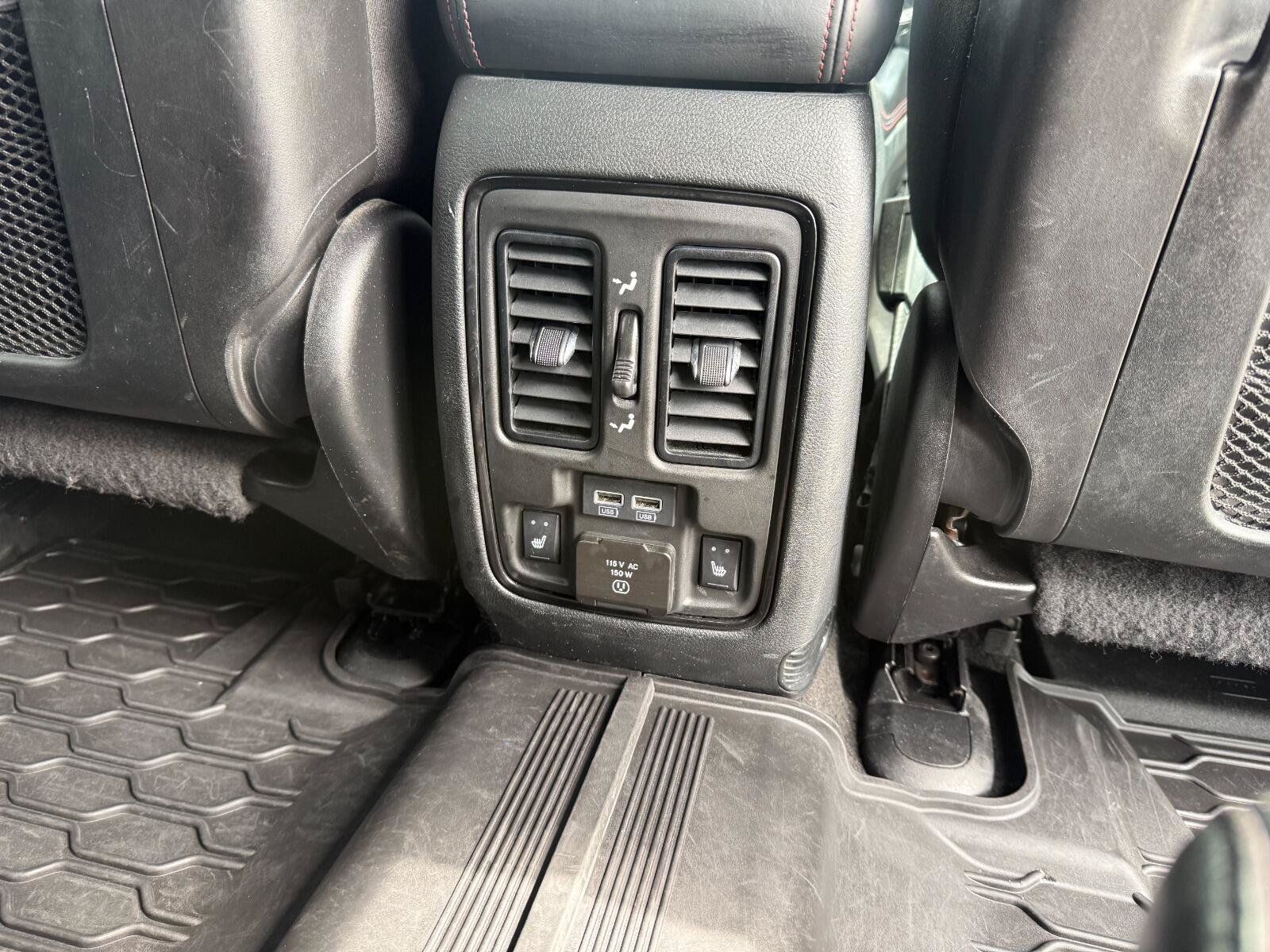 Used 2022 Dodge Durango R/T w/ Trailer Tow Group IV AWD/4WD image 17