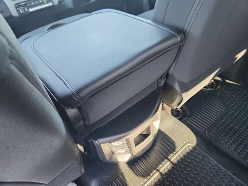 New 2025 RAM 3500 Tradesman w/ Chrome Appearance Group image 33