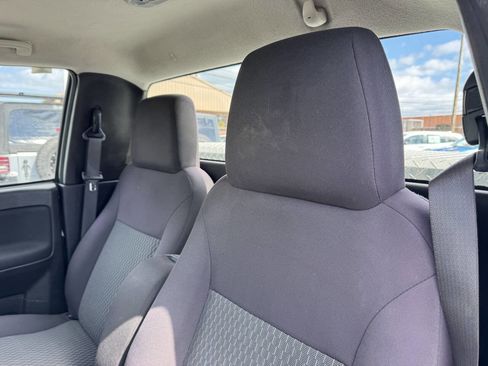 Used 2012 Chevrolet Colorado W/T image 17