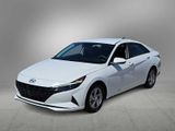 Used 2021 Hyundai Elantra SE image 4
