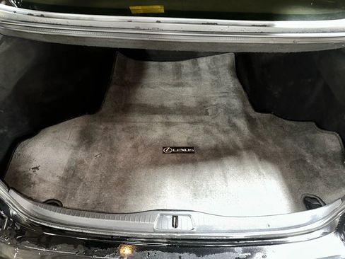 Used 2014 Lexus LS 460 AWD w/ Comfort Package image 37