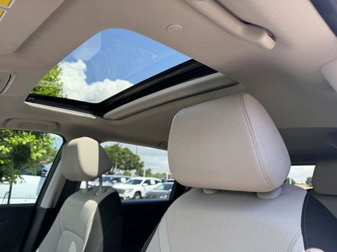 Used 2025 Honda CR-V EX image 21