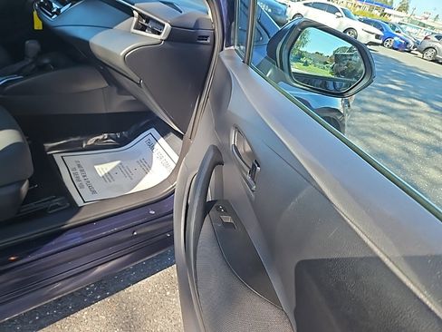 Used 2022 Toyota Corolla LE image 49