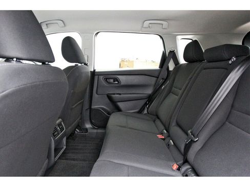 Certified 2025 Nissan Rogue S image 10