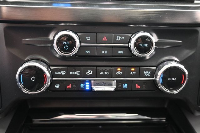 New 2026 Ford F350 Lariat w/ Tremor Off-Road Package AWD/4WD image 29