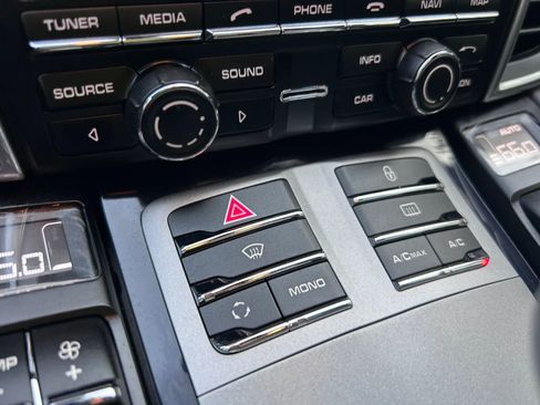 Used 2013 Porsche Panamera GTS AWD/4WD image 57