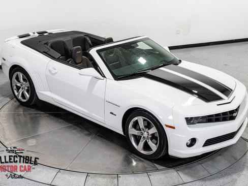Used 2011 Chevrolet Camaro SS w/ RS Package image 44