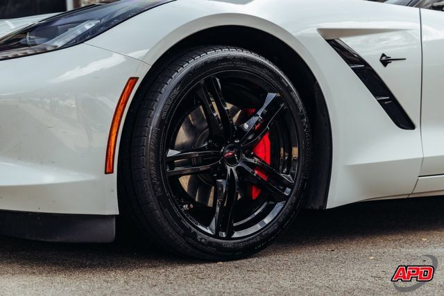 Used 2017 Chevrolet Corvette Stingray Coupe w/ Carbon Flash Badge Package RWD image 57