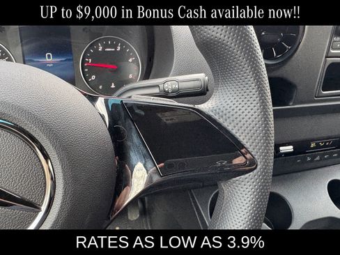 New 2025 Mercedes-Benz Sprinter 4500 image 13