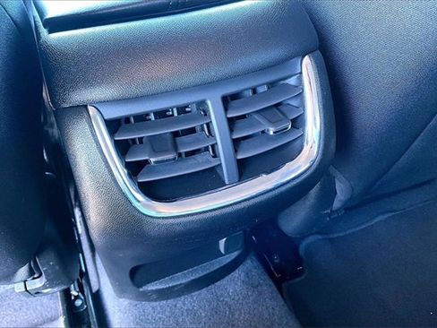 Used 2023 Chevrolet Malibu LT image 10