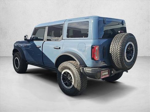 New 2025 Ford Bronco Badlands image 3