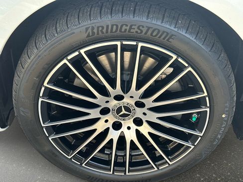 New 2026 Mercedes-Benz C 300 Sedan image 10