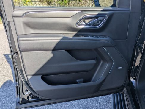 Used 2023 GMC Yukon AT4 AWD/4WD image 20