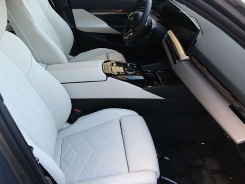 New 2026 BMW 530i w/ M Sport Package image 30