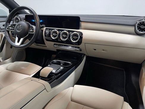 Certified 2022 Mercedes-Benz CLA 250 4MATIC image 28