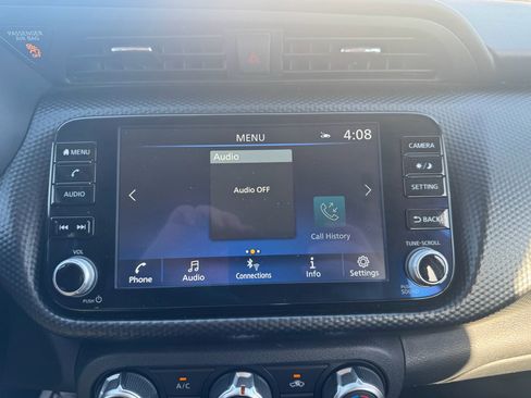 Used 2024 Nissan Kicks SV image 27