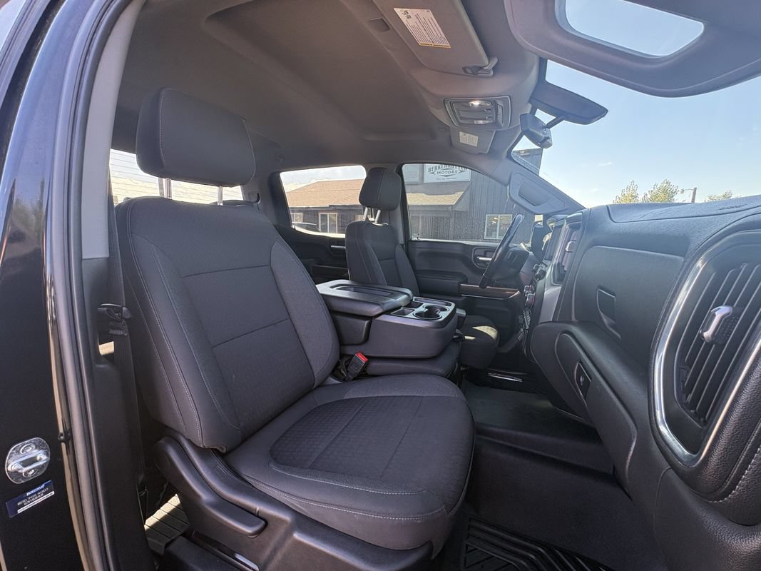 Used 2021 Chevrolet Silverado 1500 RST AWD/4WD image 31