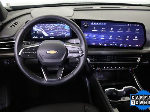 Used 2026 Chevrolet Traverse LT AWD/4WD image 17