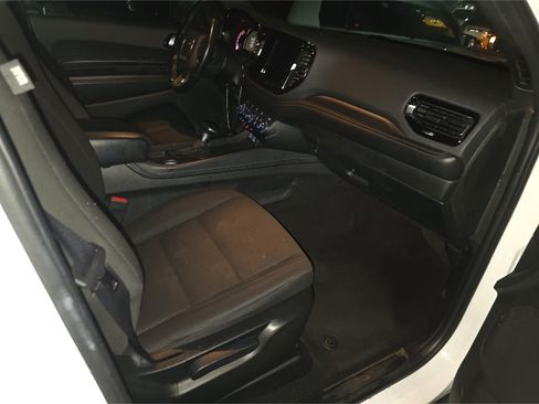 Used 2023 Dodge Durango SXT RWD image 4