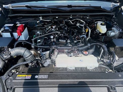 Used 2025 Toyota 4Runner SR5 RWD image 29