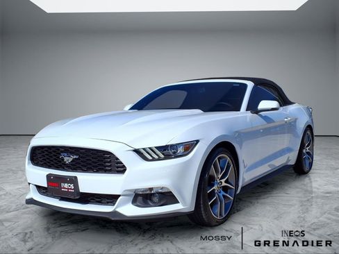 Used 2017 Ford Mustang Premium w/ Equipment Group 201A image 3