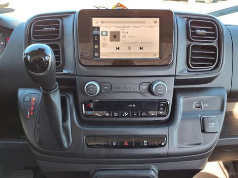 New 2025 RAM ProMaster 2500 w/ Convenience Group FWD image 14