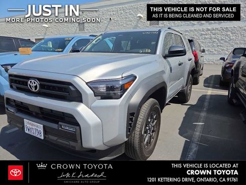 Used 2026 Toyota 4Runner SR5 RWD image 1