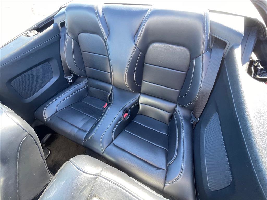 Used 2015 Ford Mustang GT Premium w/ Equipment Group 401A RWD image 26