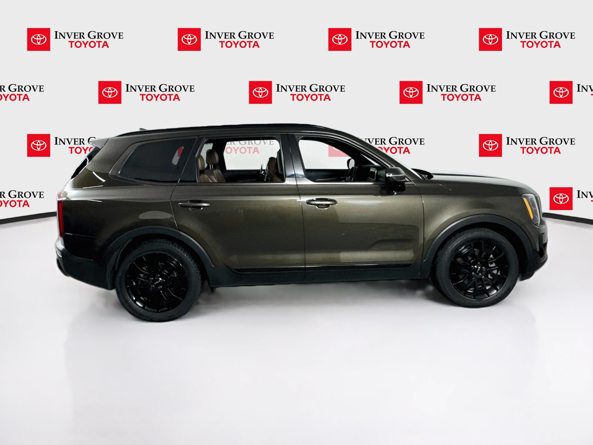 Used 2022 Kia Telluride SX w/ SX Prestige Package AWD/4WD image 4
