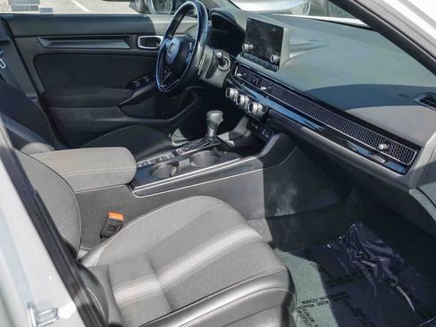 Used 2024 Honda Civic Sport image 15