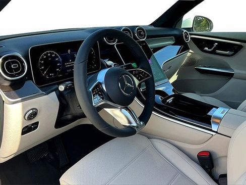 New 2026 Mercedes-Benz GLC 300 4MATIC image 8