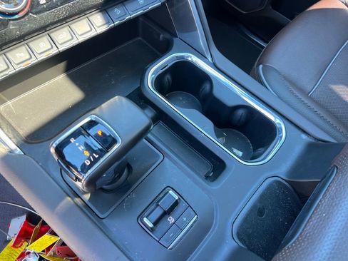 Certified 2023 GMC Sierra 1500 Denali image 27