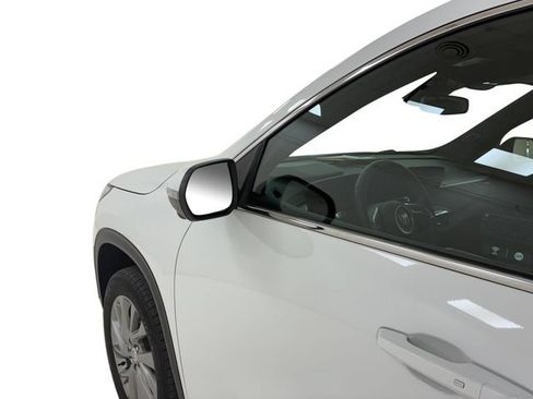 Certified 2025 Buick Enclave Preferred FWD image 10