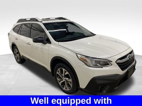 Used 2022 Subaru Outback Touring XT image 3