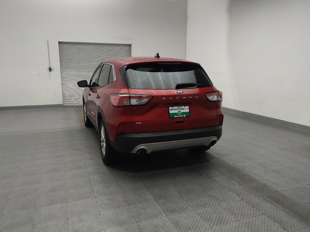 Used 2022 Ford Escape SE FWD image 6