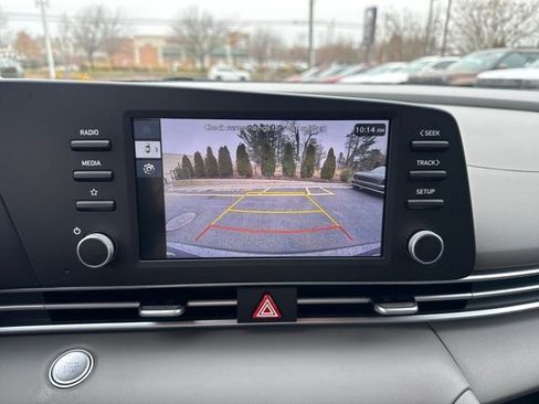 Certified 2025 Hyundai Elantra Sport image 20