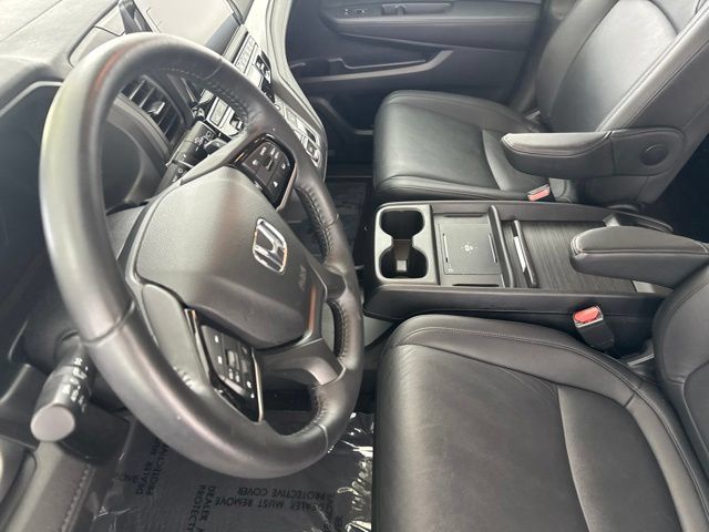 Used 2025 Honda Odyssey EX-L image 20